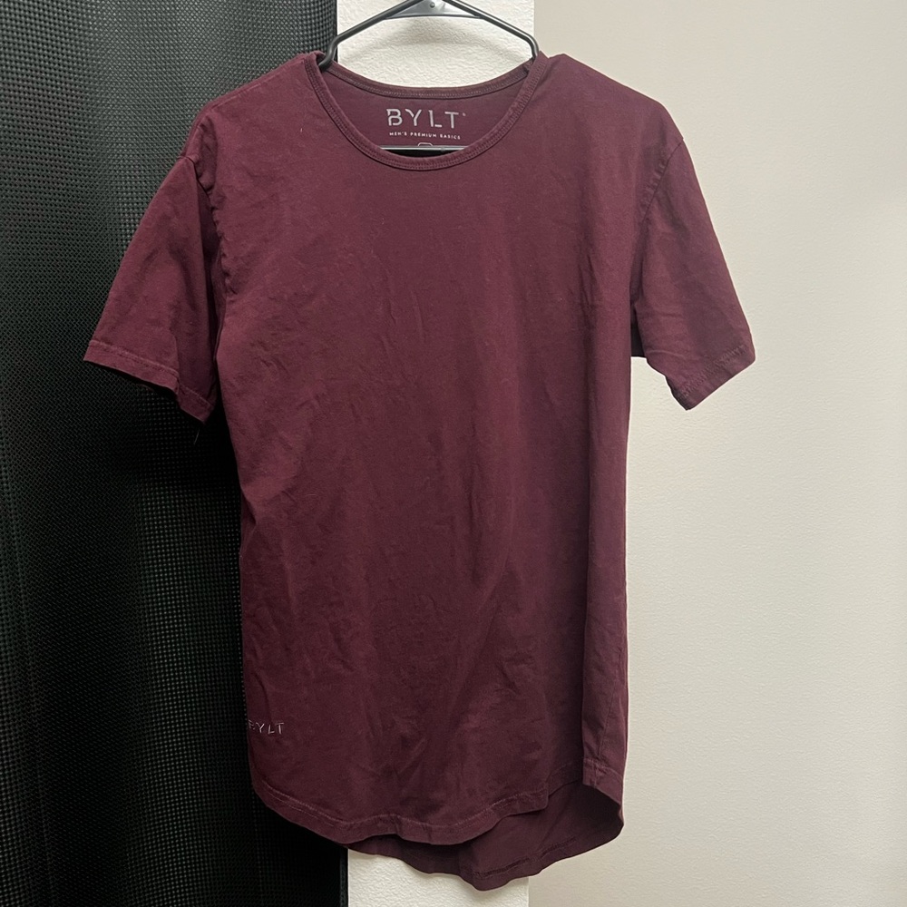 BYLT Curve Hem Maroon T- Shirt, Size: M